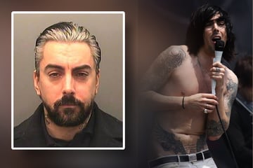 Pädo-Rocker Ian Watkins ist tot: Mithäftling schneidet verurteiltem Kinderschänder die Kehle durch