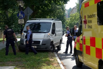 Tragödie in Pirna: Fahrer (†59) erleidet medizinischen Notfall und stirbt