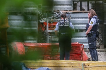 Gondel reißt ab: Drei Arbeiter stürzen aus "großer Höhe" in den Tod