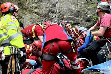 Schwerer Unfall im Nationalpark: Dresdner (58) stürzt in die Tiefe