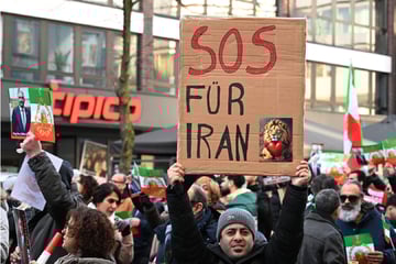 Großdemo in Düsseldorf: 10.000 Demonstranten für Iran erwartet