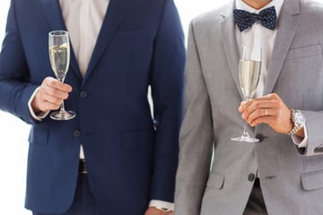 Berlin: Polyhochzeit in Berlin? Pfarrerin traut vier Männer, jetzt reagiert die Kirche