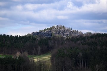 Wegen Wander-App? Touristin verirrt sich am Pfaffenstein