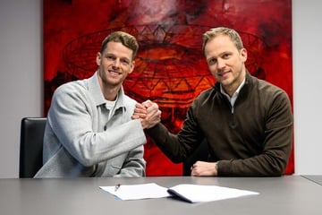 Transfermarkt im Liveticker: Leverkusen holt Flekken-Ersatz aus Gladbach