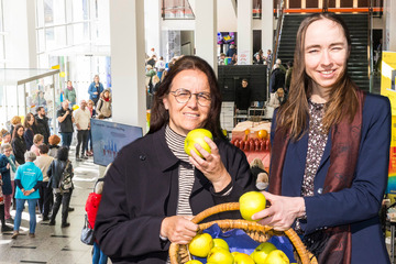 Dresden: Apfel essen und Infos einholen: Gesundheitstag im Dresdner Kulturpalast