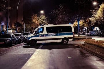 Berlin: Schüsse bei Verfolgungsjagd im Wedding: Autodiebe rammen Streifenwagen