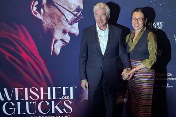 In Berlin: Richard Gere schwärmt vom Dalai Lama und spricht über eine bessere Welt