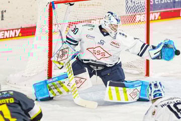 Comeback nach acht Monaten Pause: Eishockey-Goalie aus den Birken überrascht mit diesem Detail