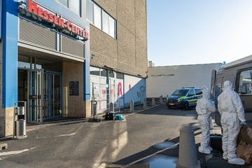 Knall-Schreck in der Nacht: Unbekannte sprengen Hessen-Center-Geldautomat