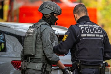 Rätsel um Bomben-Alarm in Karlsruhe: Polizei entschärft mysteriösen "Cocktailshaker"