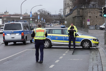 Dresden: Fliegerbombe an Carolabrücke: Polizei gibt Entwarnung