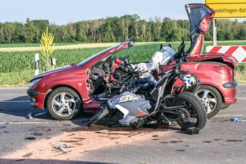 Zwei Tote nach Frontalcrash: Hatte der Motorradfahrer keinen Führerschein?