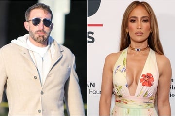 Is Ben Affleck afraid Jennifer Lopez will spill the secrets of their divorce?