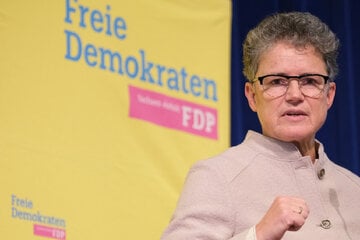 Zur Landtagswahl: FDP geht mit Hüskens als Spitzenkandidatin in den Wahlkampf