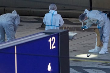 Messerattacke: Messerattacke in Hamburg: Mutiger Muhammad (19) stoppt die Angreiferin