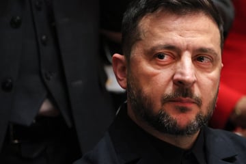 Zelensky vows to be "realistic" about Tomahawks after Trump shoots him down
