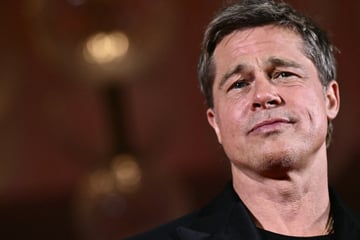 Brad Pitt WhatsApp impersonator scams women out of thousands of dollars!