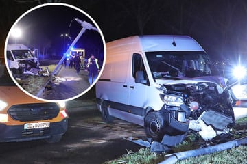 Straßenlaterne umgebrettert: Promille-Fahrer hinterlässt Trümmerfeld in Dresden