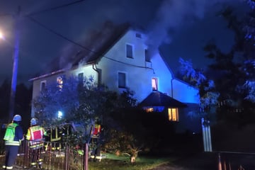 Brand in Wohnhaus im Erzgebirge: Mann schwer verletzt