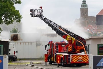 Bautzner Batteriespeicher brennt weiter: "Nicht wie ein herkömmliches Feuer"