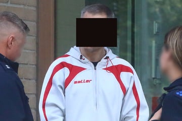 Dresden: Verurteilter Wüterich droht mit Schusswaffe