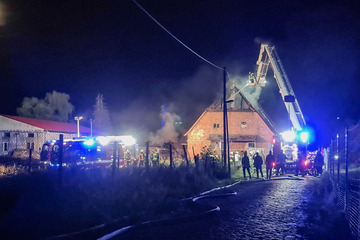 Leipzig: Großbrand in Doppelhaushälfte: 200.000 Euro Schaden!