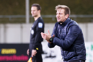 Kurz vor Abstiegsendspiel: Nordost-Klub feuert Trainer