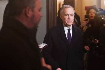 Canada's Carney sends diplomatic heavyweight to deal with Trump's bizarre trade policy