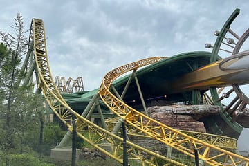 Tragödie im Freizeitpark: Mann stirbt nach Achterbahnfahrt