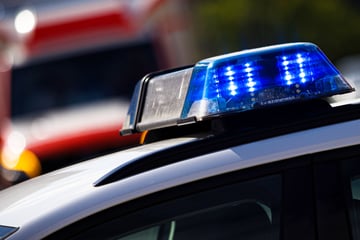 Geiselnahme in Volksbank: Polizei mit Großaufgebot in Sinzig im Einsatz