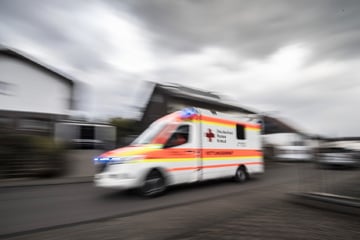 Jugendliche versuchten noch, sie zu halten: 14-Jährige von Parkhaus gestürzt