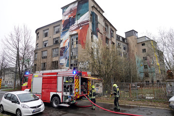 Chemnitz: Erneuter Feuerwehreinsatz in ehemaliger Textima Nadelfabrik Chemnitz