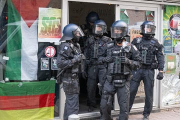 Frankfurt: Polizei räumt besetztes Haus in Frankfurt - das steckt dahinter