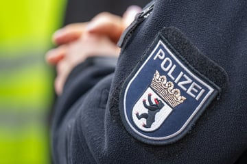Anklage! Berliner Polizist soll Sex-Fotos für Gefälligkeiten verlangt haben