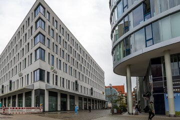 Chemnitz: Chemnitz: 20-Jährige beleidigt und bespuckt Polizisten