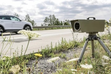 Mit fast 200 km/h bei Tempo 100: Das wird für einen BMW-Fahrer teuer
