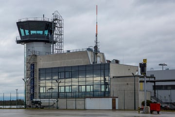 Dresden: Dresdner Tower bemerkt Rauch und schlägt Alarm