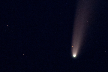 Asteroiden & Meteoriten: Amrumer Zahnarzt entdeckt bislang unbekannten Kometen