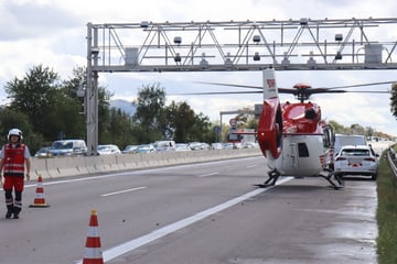 Unfall A5: A5 bei Weinheim voll gesperrt: Hubschrauber nach schwerem Unfall im Einsatz