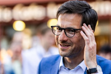 Nach Wahlerfolg in Freiburg: Parteiloser OB spendet 50.000 Euro an SPD