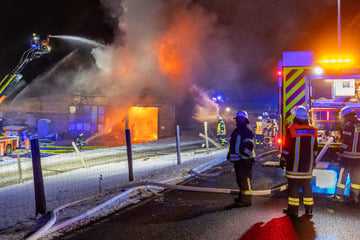Feuerwehrmann (†27) stirbt nach Einsatz in Osthessen: Trauer um jungen Helfer