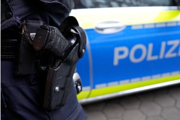 Messerattacke: Attacke mit Fleischermesser: Mann verletzt zwei jesidische Kollegen