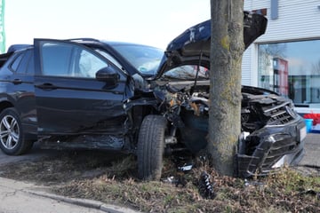 VW-Fahrer unter Drogen beteiligt: Gleich mehrere Unfälle in einer Leipziger Straße