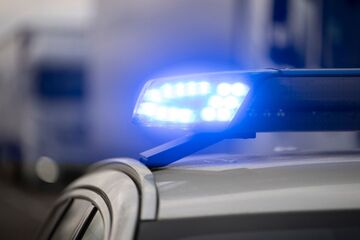 Tödlicher Unfall in Thüringen: Mann wird auf Straße überrollt und stirbt