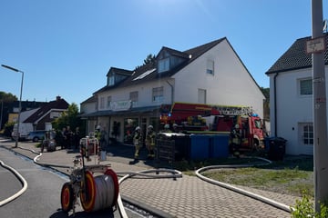 Brand in Gärtnereibetrieb löst NINA-Warnung aus: Wurde Asbest freigesetzt?