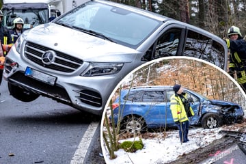 Mitsubishi kracht in zwei Autos: 7 Personen teils schwer verletzt