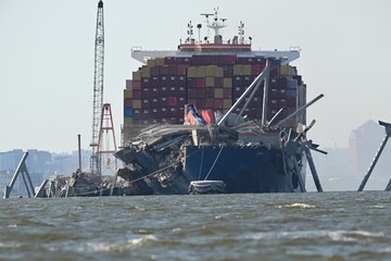New details of Key Bridge disaster emerge as investigators reveal cargo ship's problems