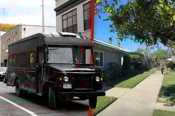 101-jährige Frau in tödlicher Gefahr - Wie ein Lieferfahrer reagiert, begeistert einfach alle