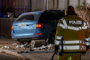 Tragischer Halloween-Unfall: Teenagerin stirbt nach Crash mit Auto