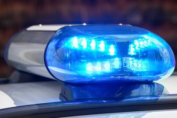 Er wollte sich rächen! Messer-Mann auf dem Weg zu seiner Ex-Freundin von Polizei gestoppt